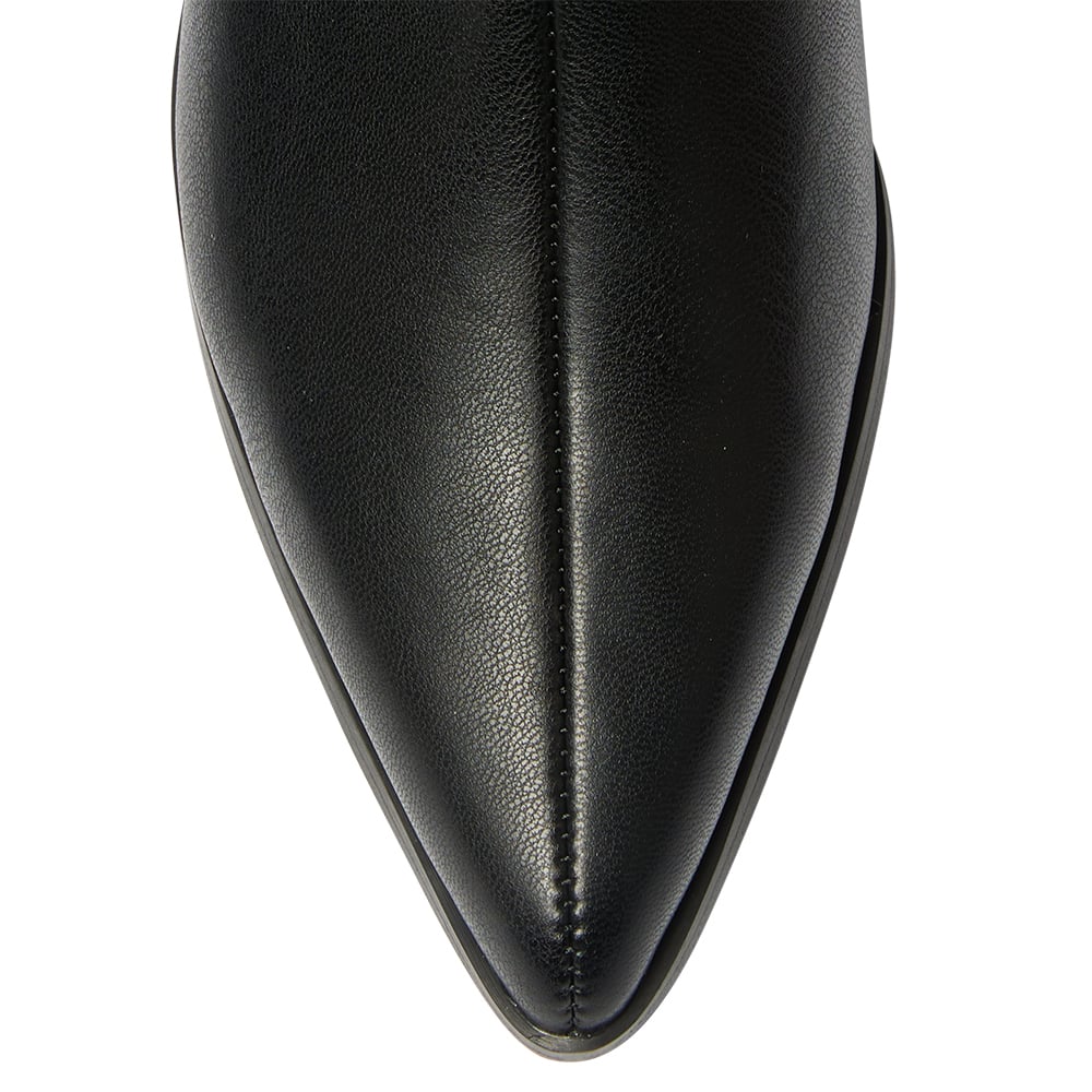 Everest Boot in Black Smooth