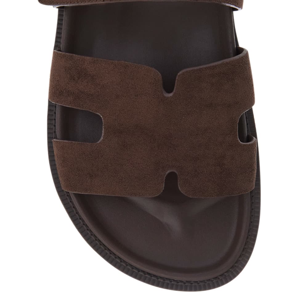 Guru Slide in Chocolate Micro