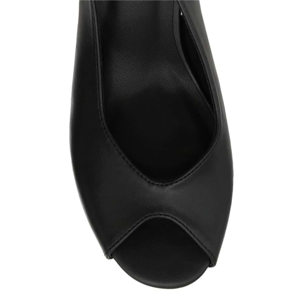 Hade Heel in Black Smooth