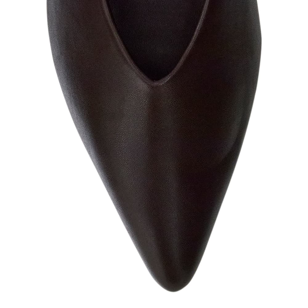 Harold Heel in Chocolate Smooth