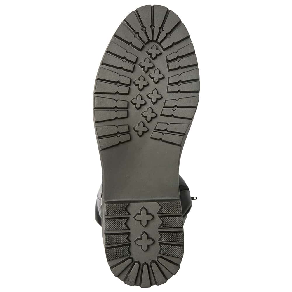 Highway Boot in Black Smooth