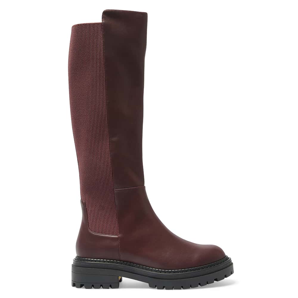 Hunter Boot in Burgundy Smooth Smooth