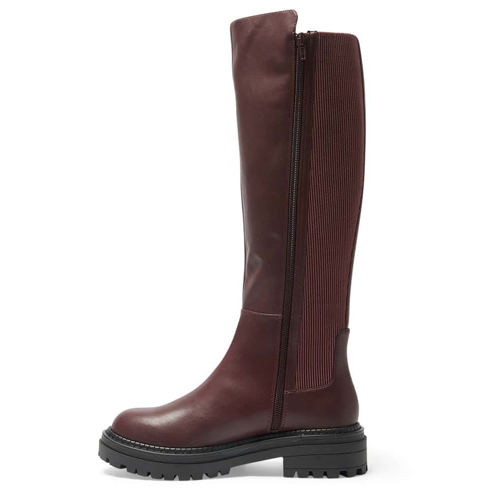 Hunter Boot in Burgundy Smooth Smooth
