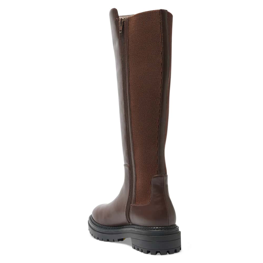 Hunter Boot in Chocolate Smooth