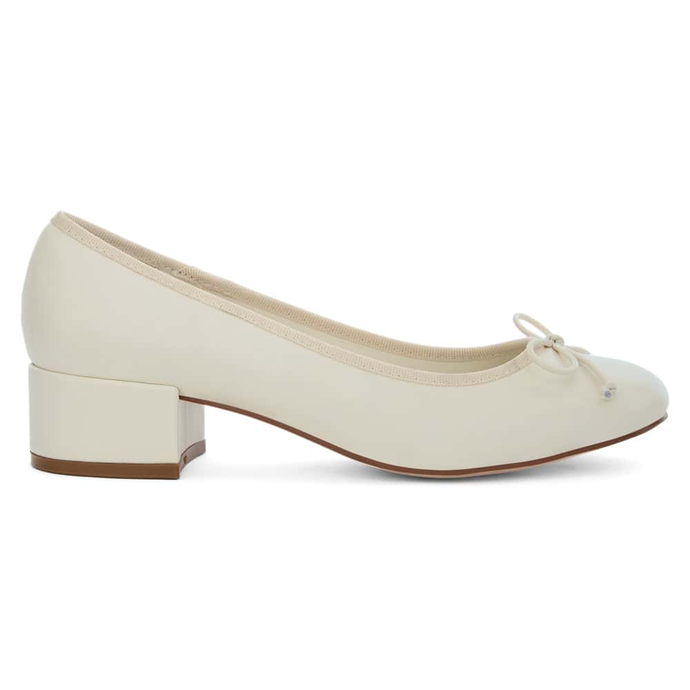 Janet Heel in Ivory Smooth