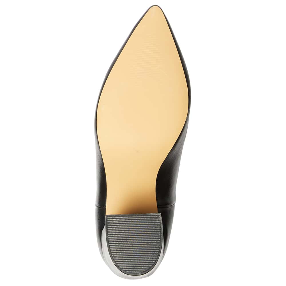 Jared Boot in Black Smooth