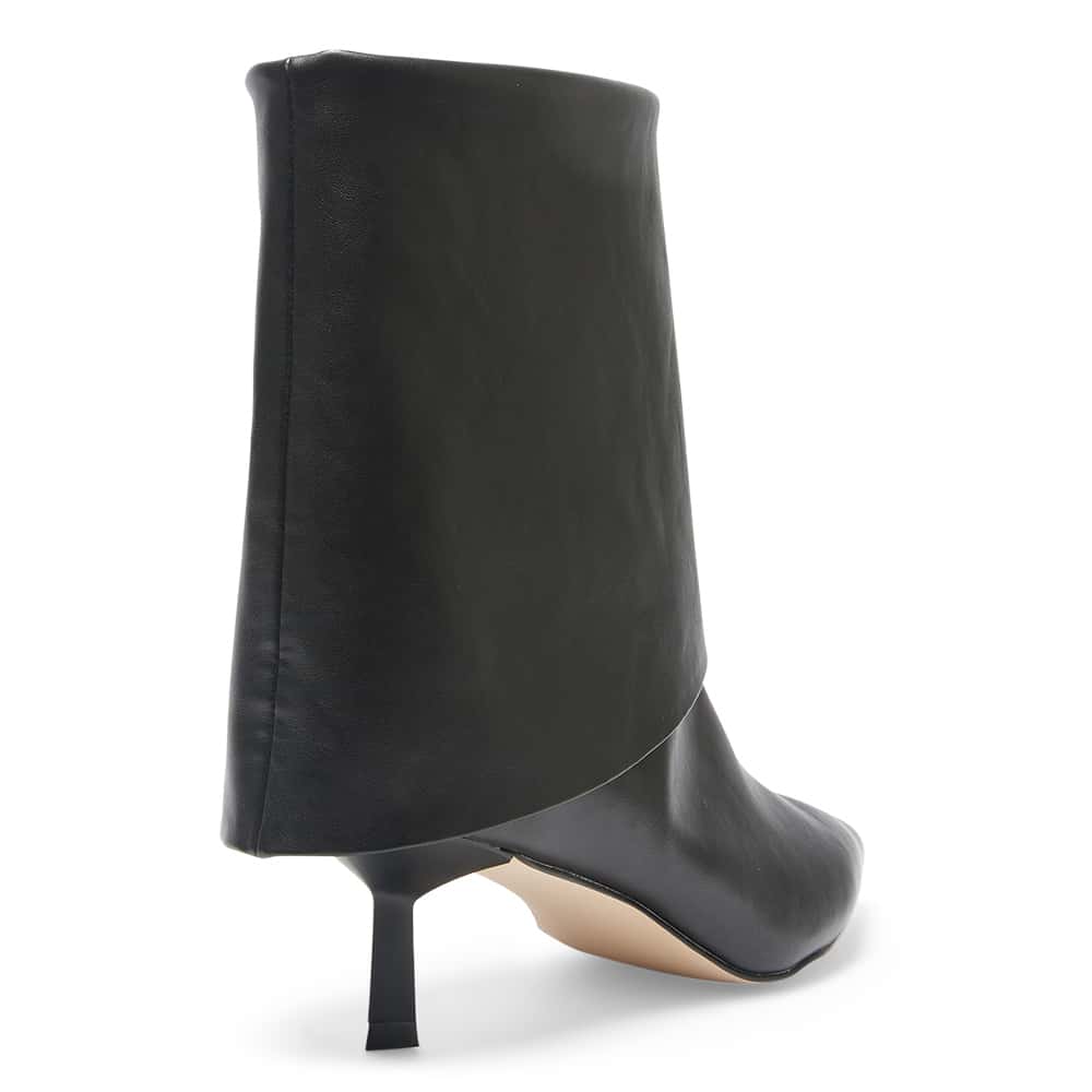 Julian Boot in Black Smooth