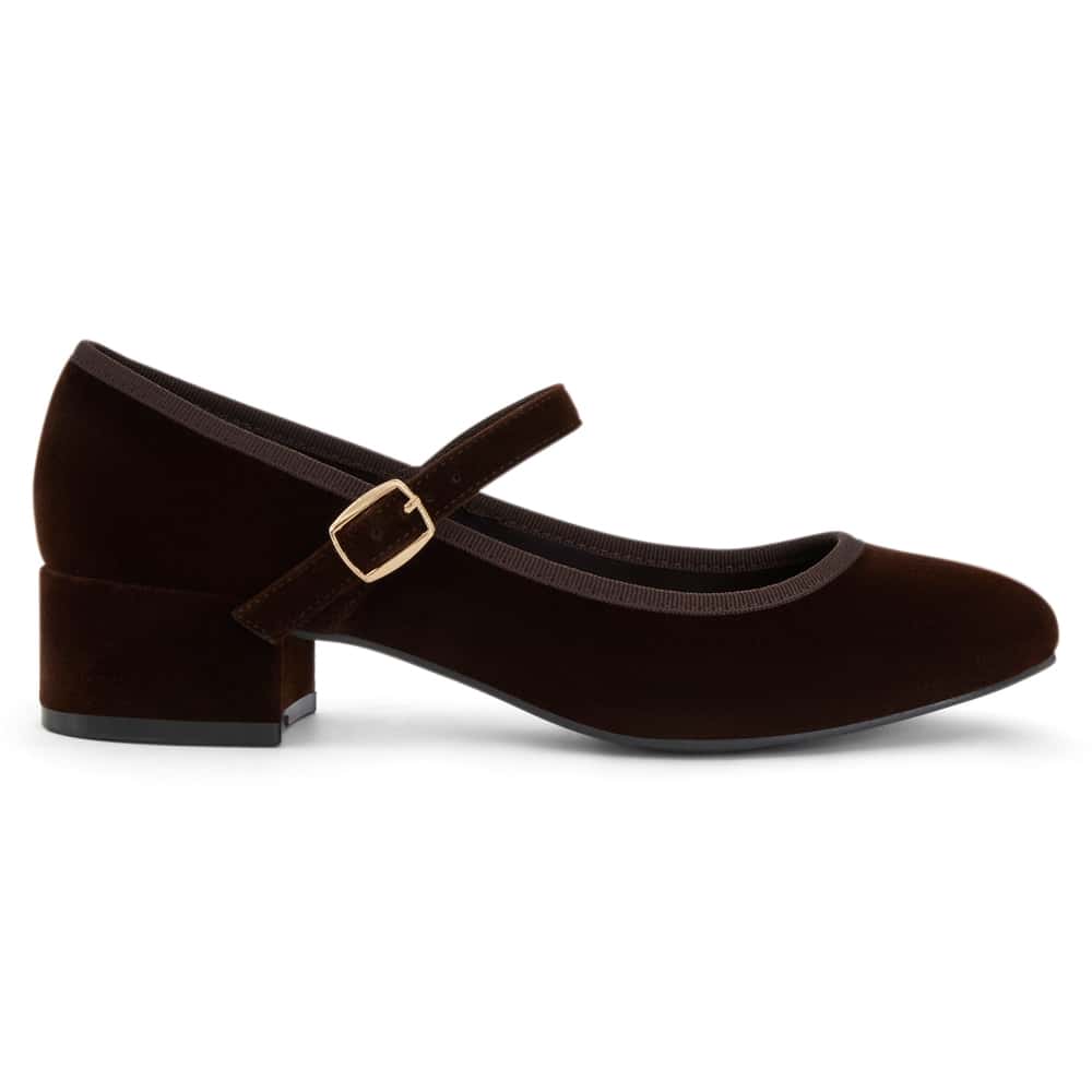 Juliet Heel in Chocolate Velvet Velvet