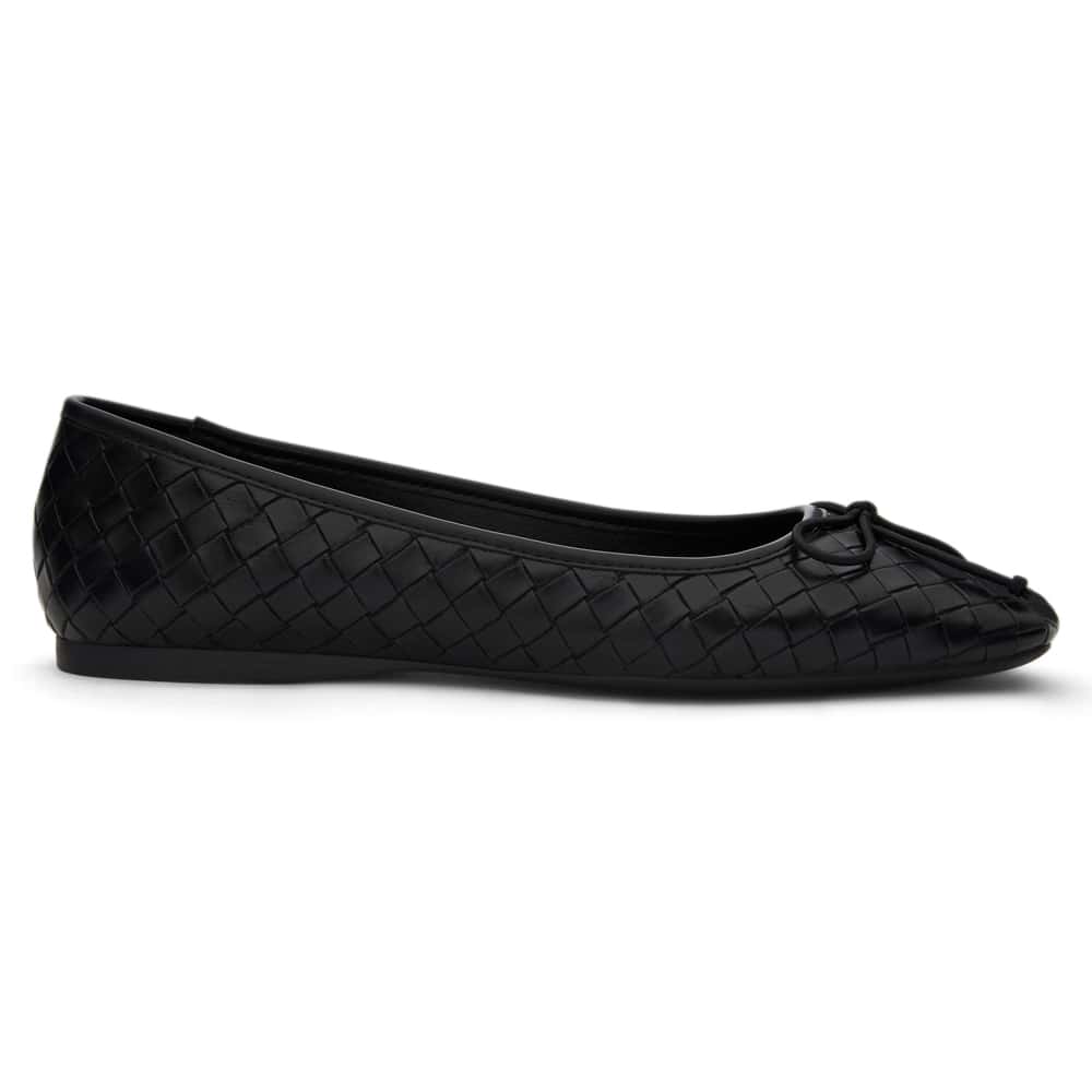 Kasey Ballet Flat in Black