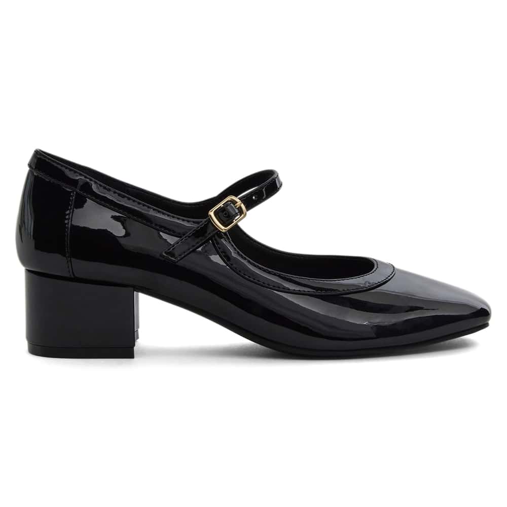 Kimmi Pumps in Black Patent