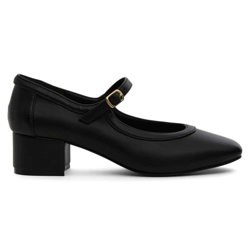 Kimmi Pumps in Black Smooth