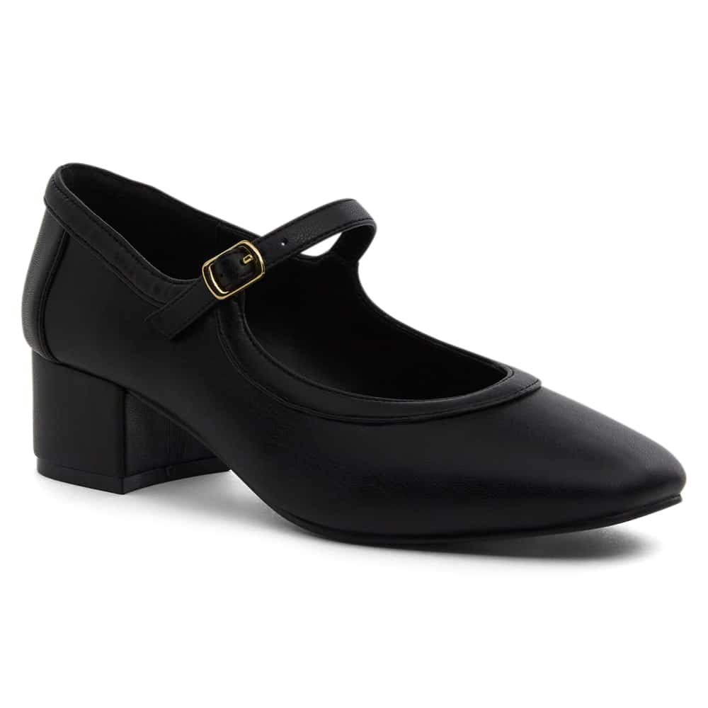 Kimmi Pumps in Black Smooth