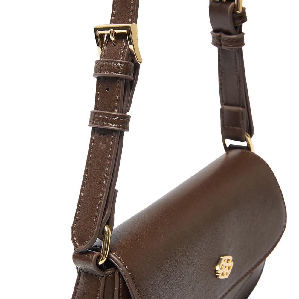 Kyla Bag in Chocolate Smooth