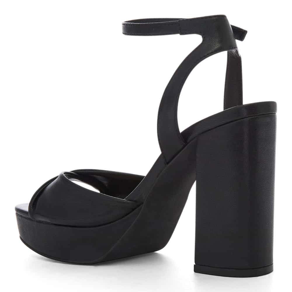 Lapelle Heel in Black Smooth