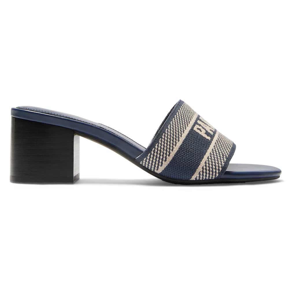 Liberty Heel in Navy