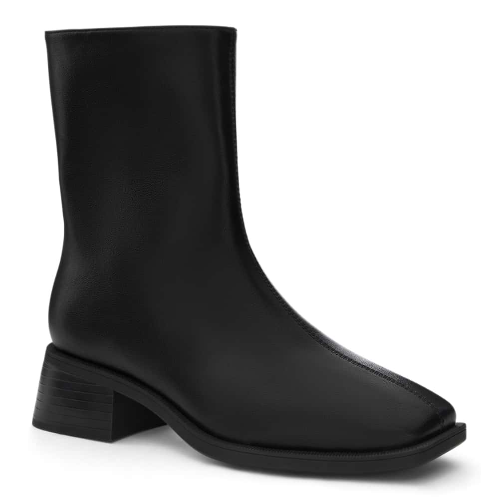 Lyon Boot in Black Smooth