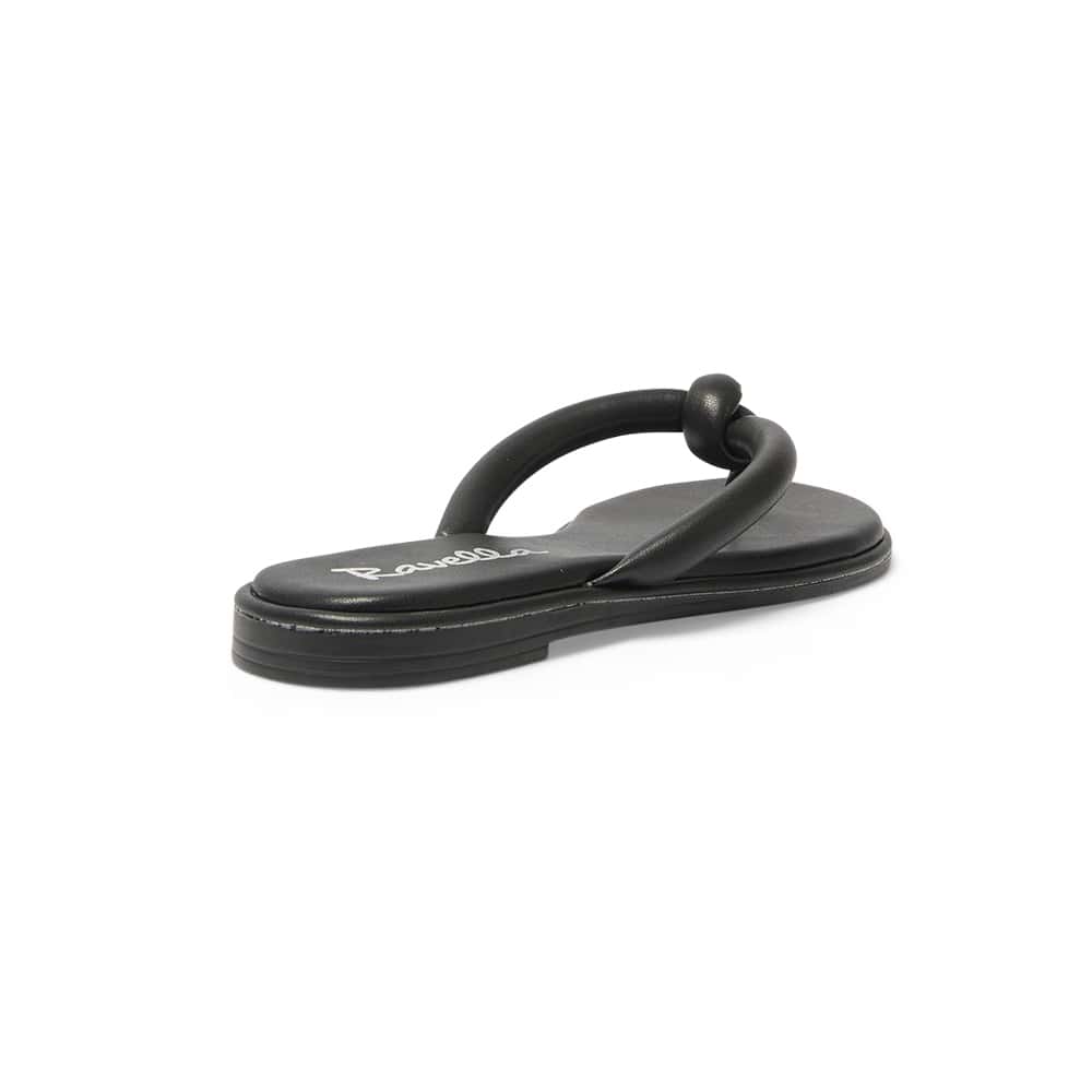 Maui Thongs in Black Smooth