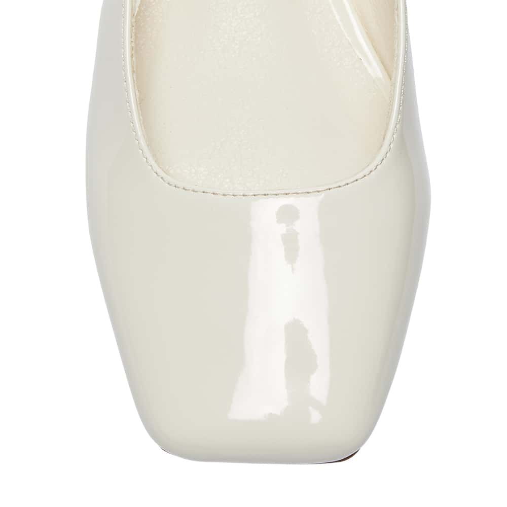 Melody Heel in Bone Patent