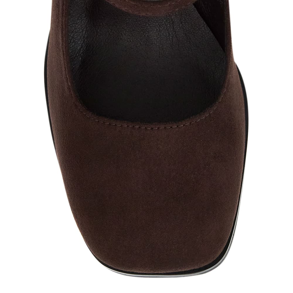 Metro Heel in Chocolate  Micro