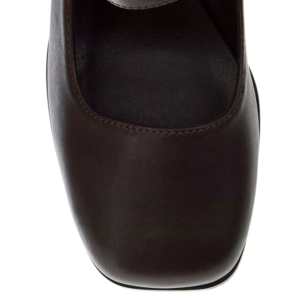 Metro Heel in Chocolate Smooth