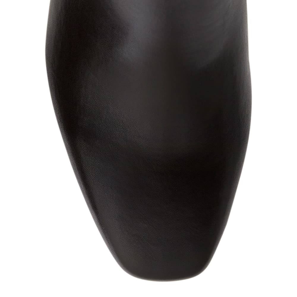 Myles Boot in Chocolate Smooth