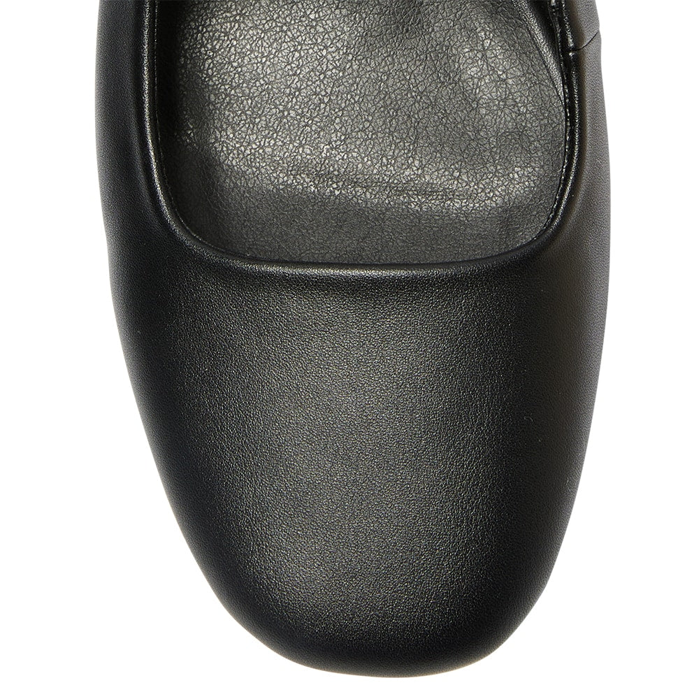 Natasha Heel in Black Smooth