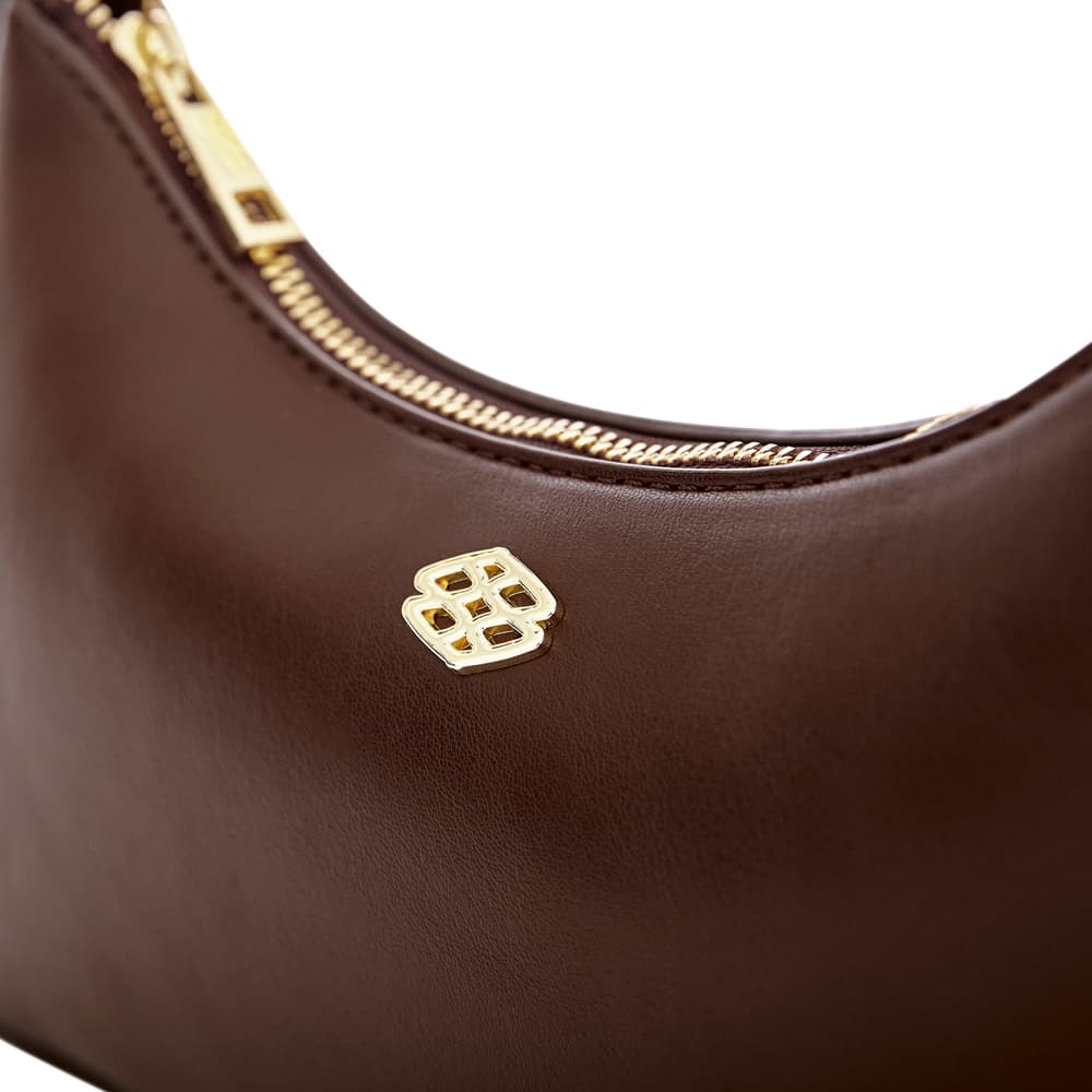Nicole Bag in Chocolate Smooth
