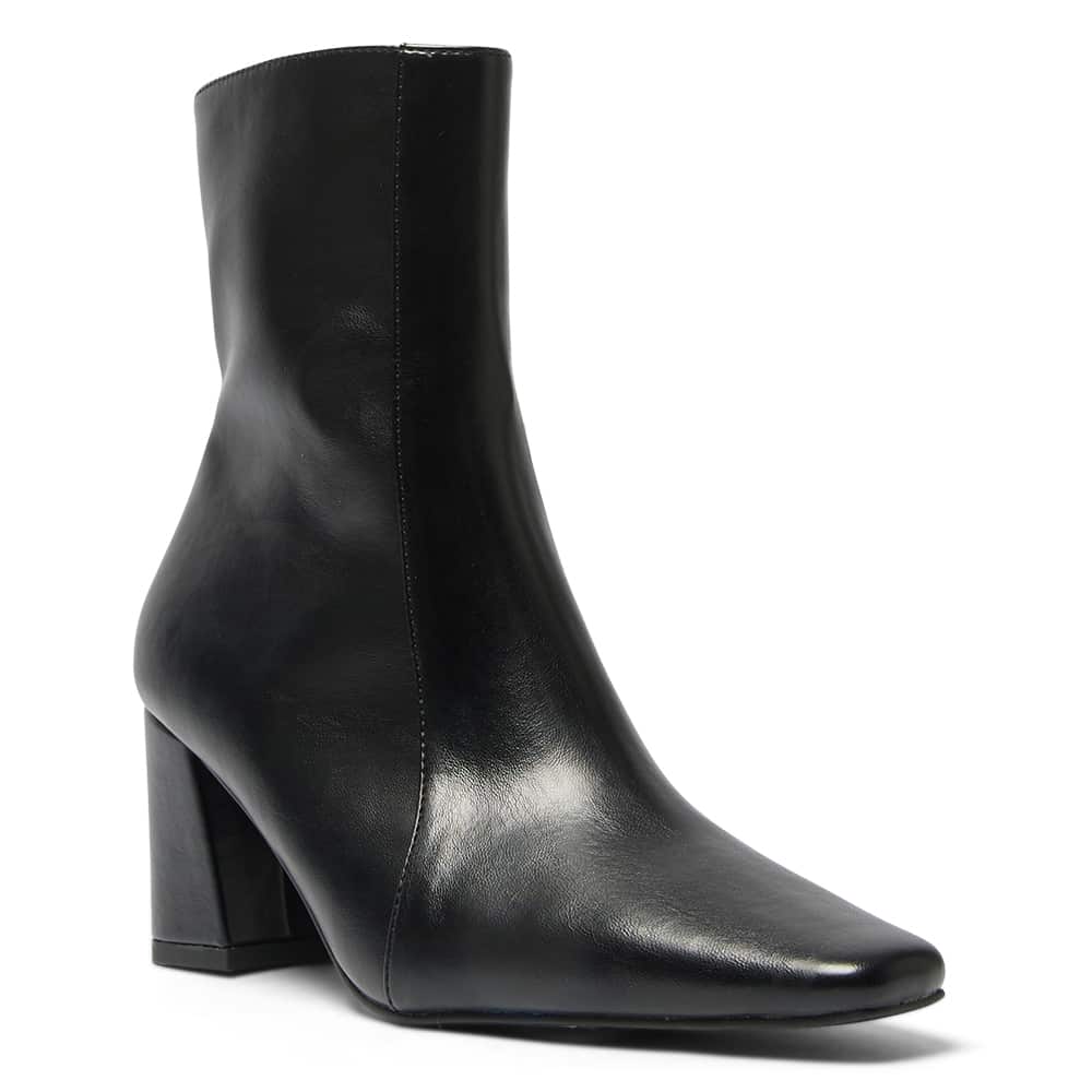 Nitro Boot in Black Smooth