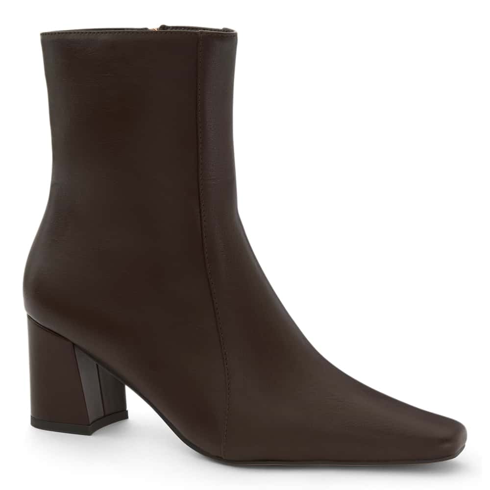 Nitro Boot in Chocolate Smooth