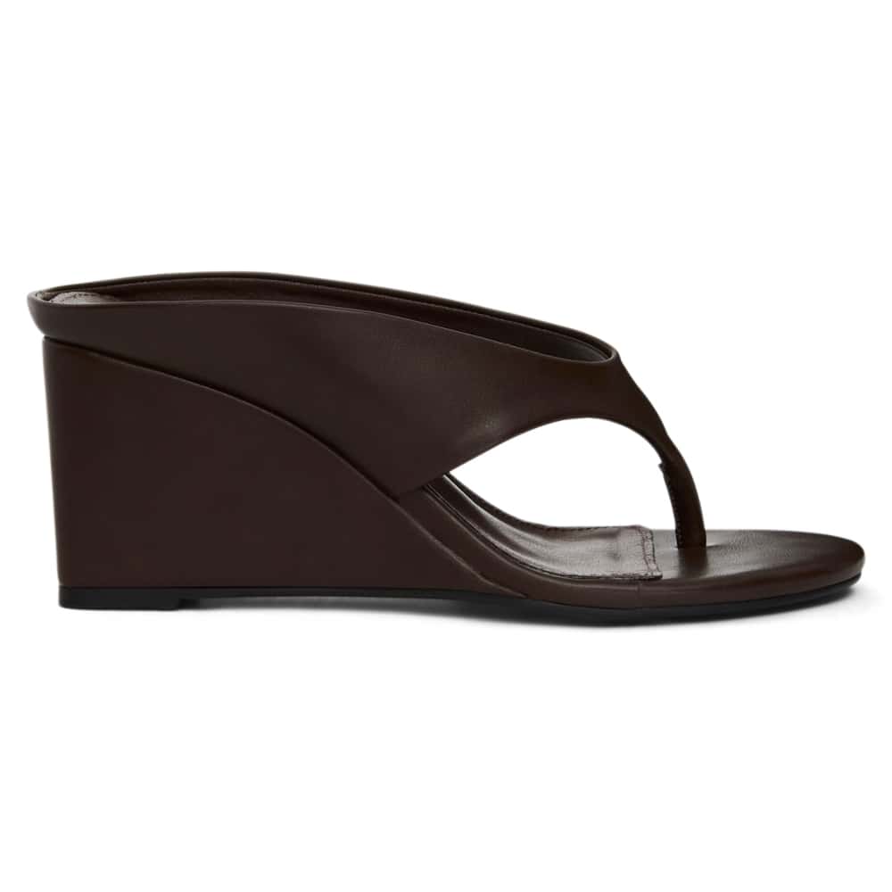 Olive Thongs in Chocolate Smooth