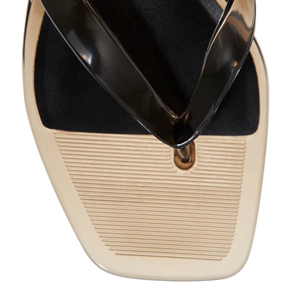 Pamela Thongs in Black Jelly