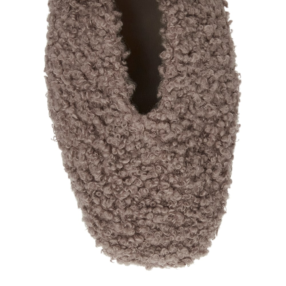 Plume Ballet Flat in Mocha