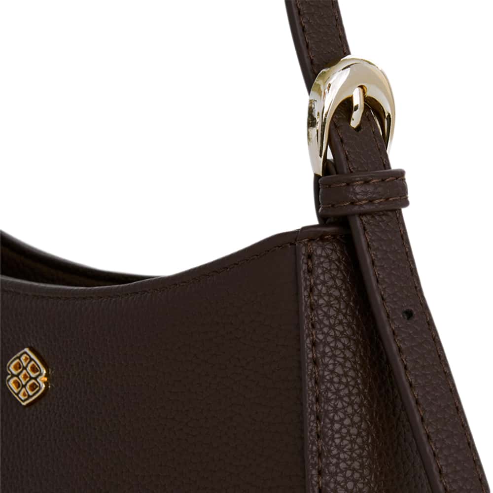 Poise Bag in Chocolate Pebble