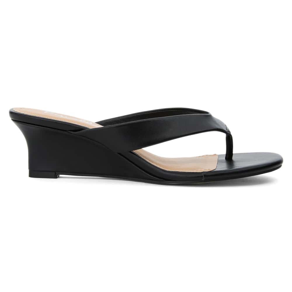 Quinn Heel in Black Smooth
