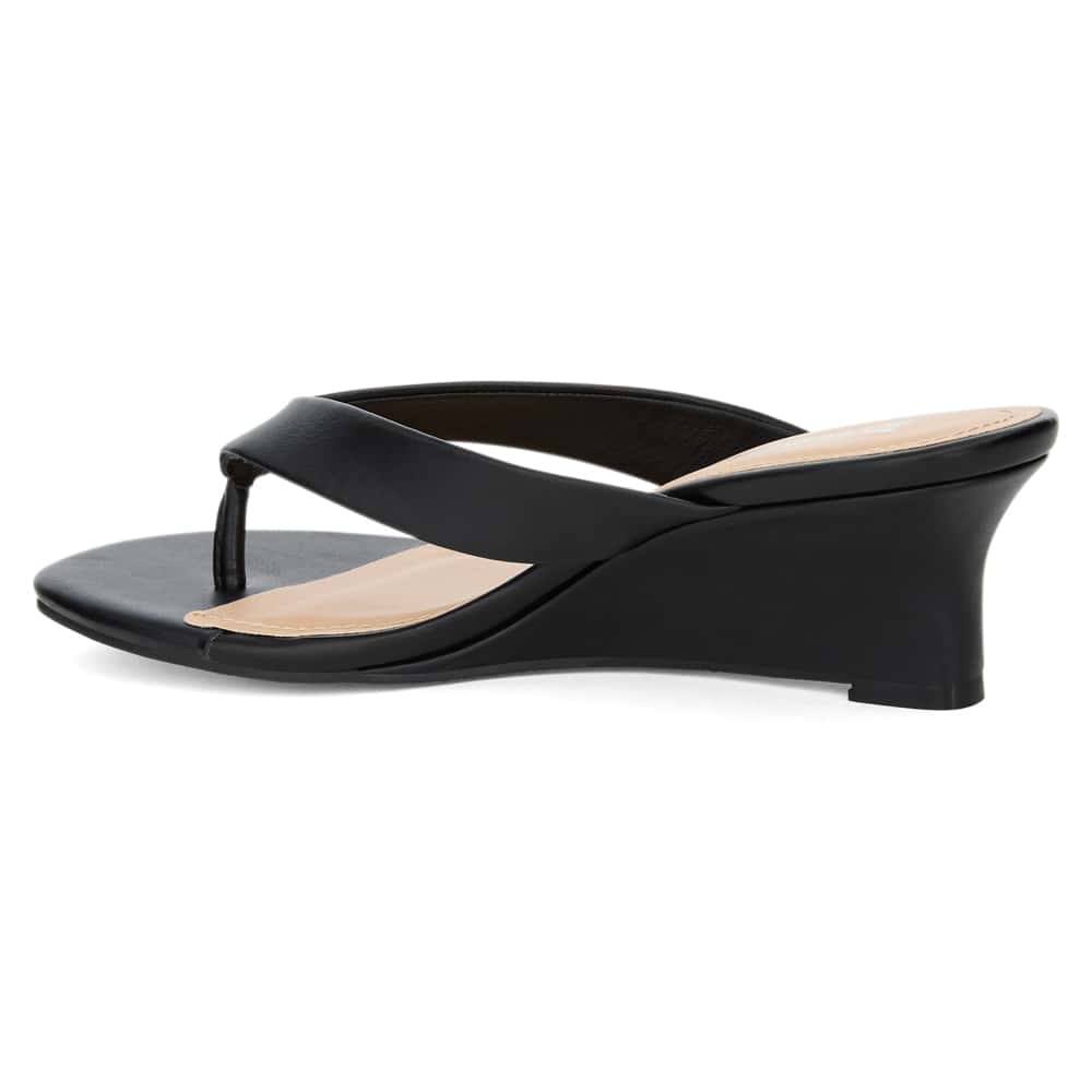 Quinn Heel in Black Smooth