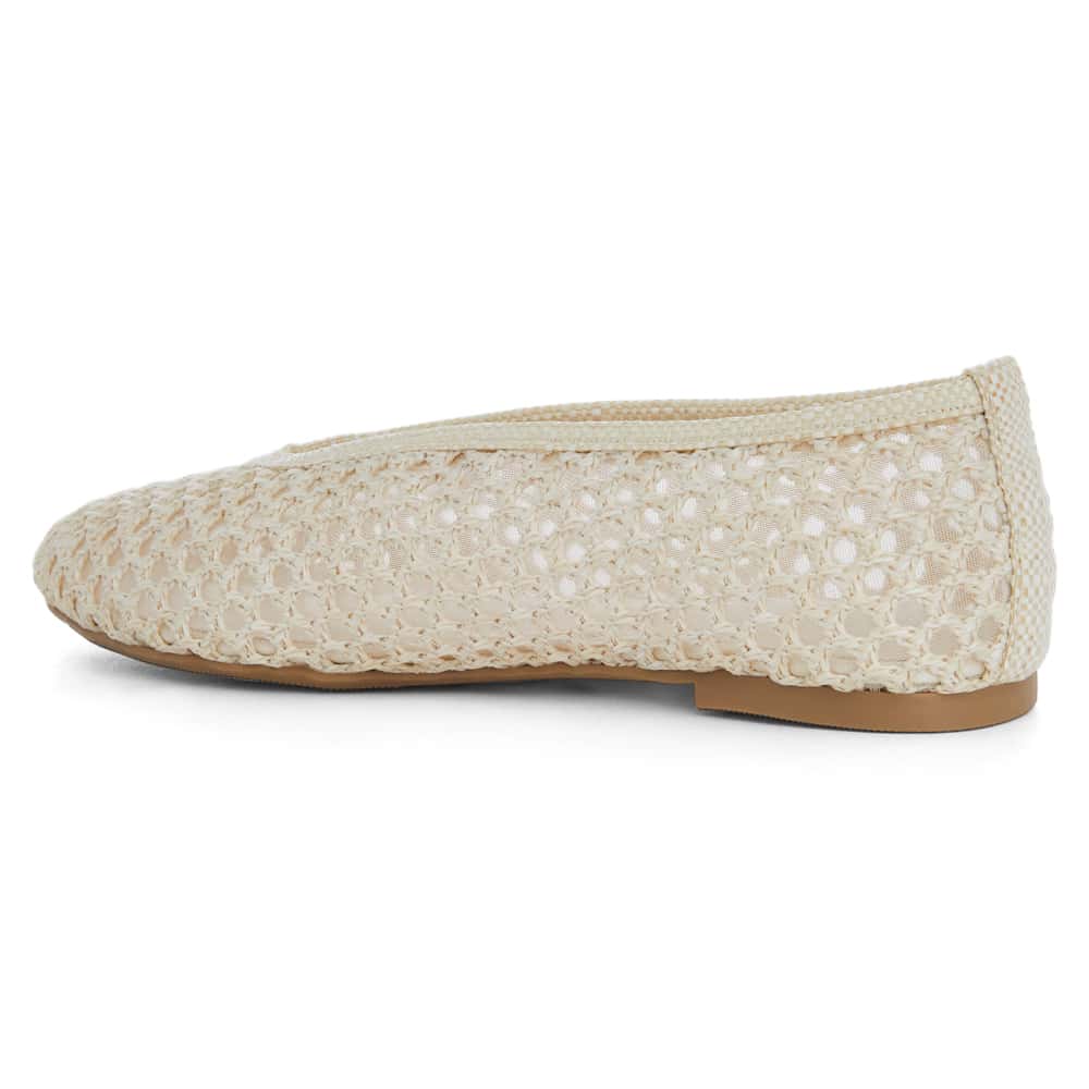 Rayner Flat in Ivory Mesh Mesh