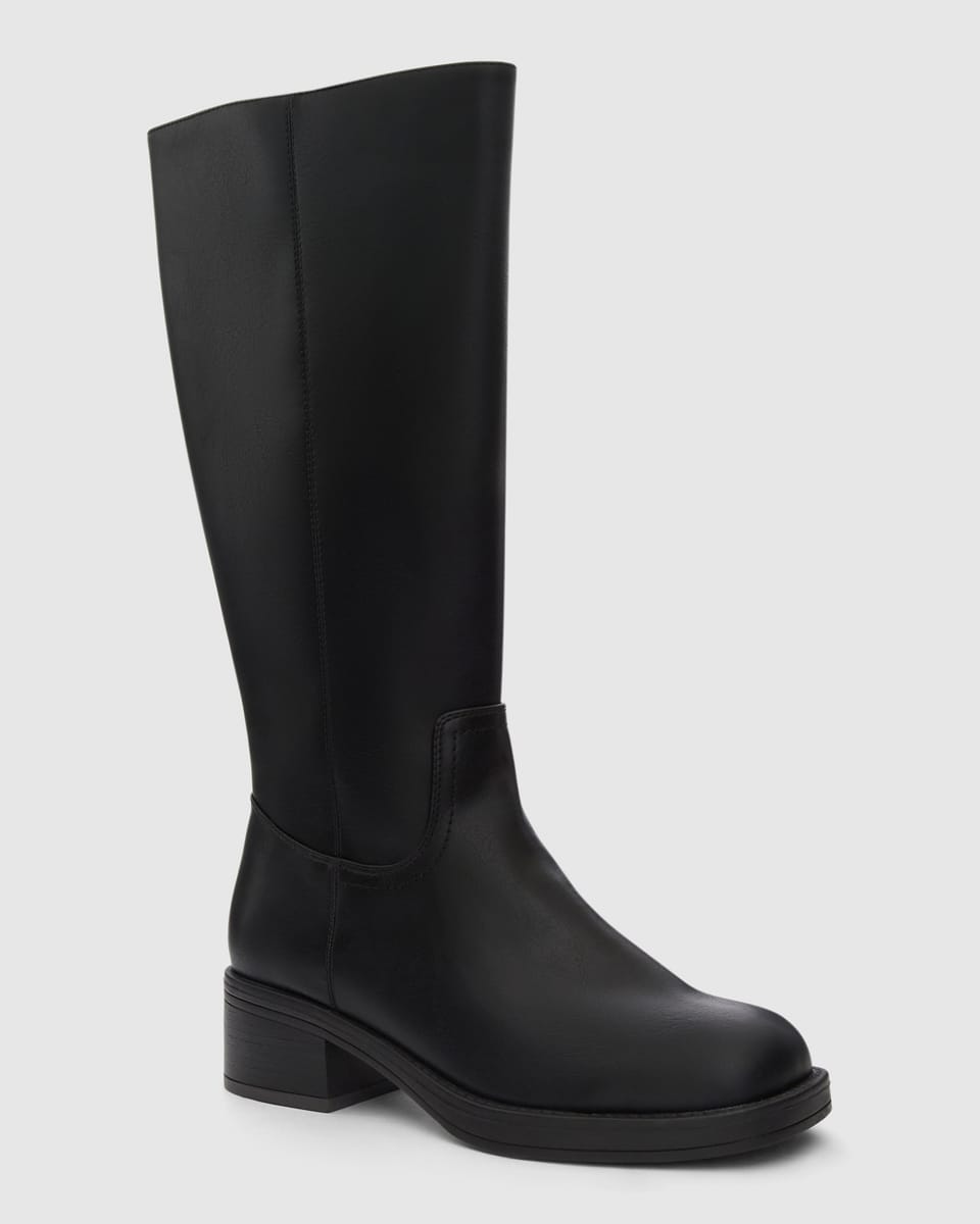 Rebel Boot in Black Smooth