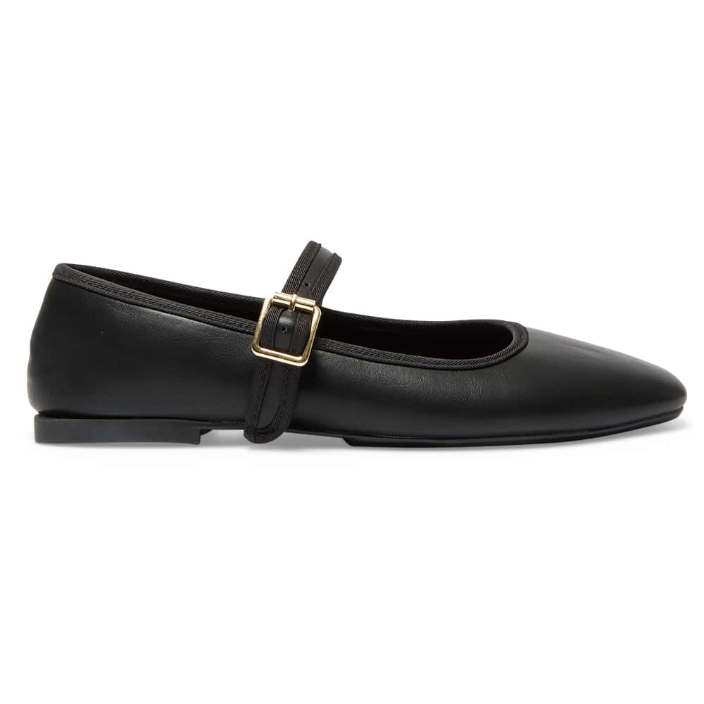 Romy Flat in Black Smooth