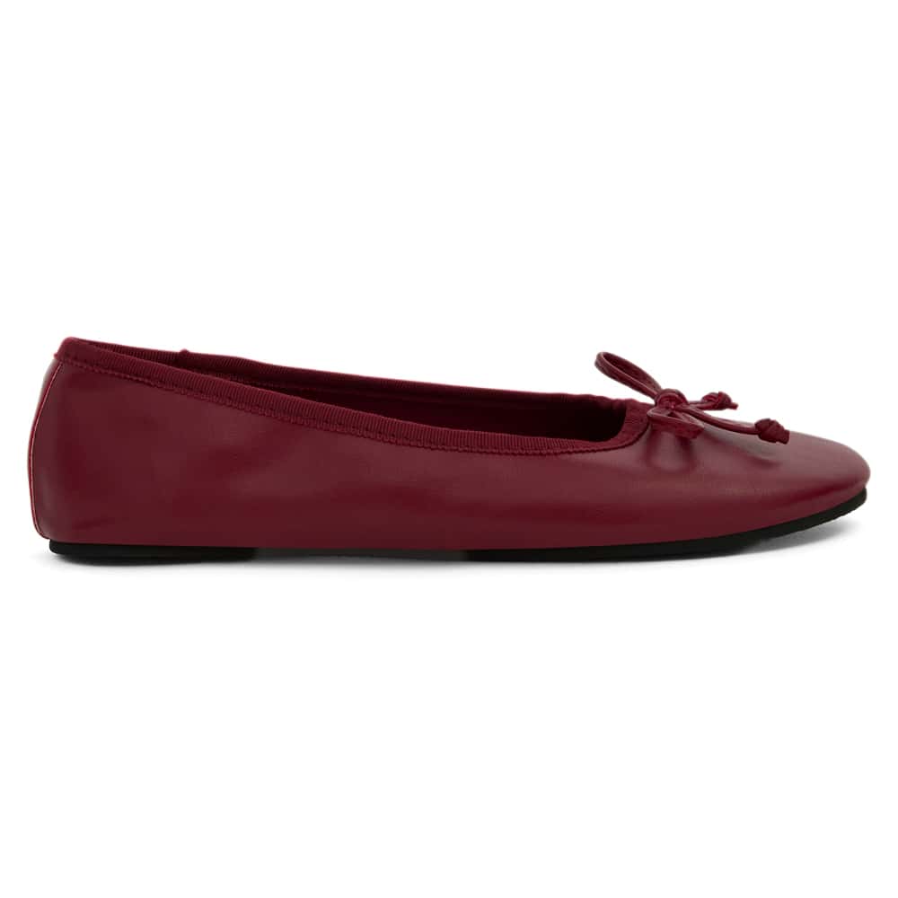 Samantha Ballet Flat in Red Smooth