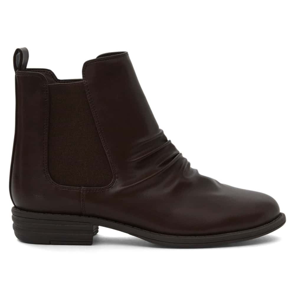 Scout Boot in Chocolate Smooth