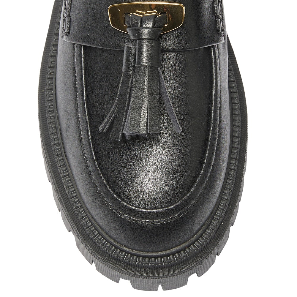 Strike Loafer in Black Smooth