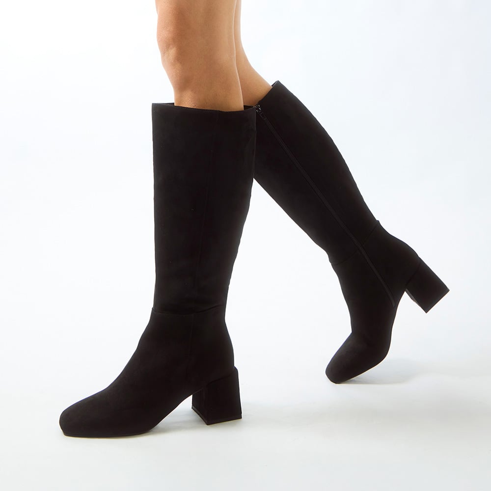 Tabby Boot in Black
