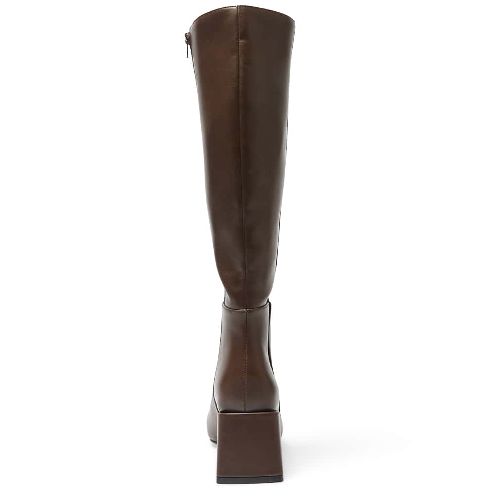 Tabby Boot in Chocolate