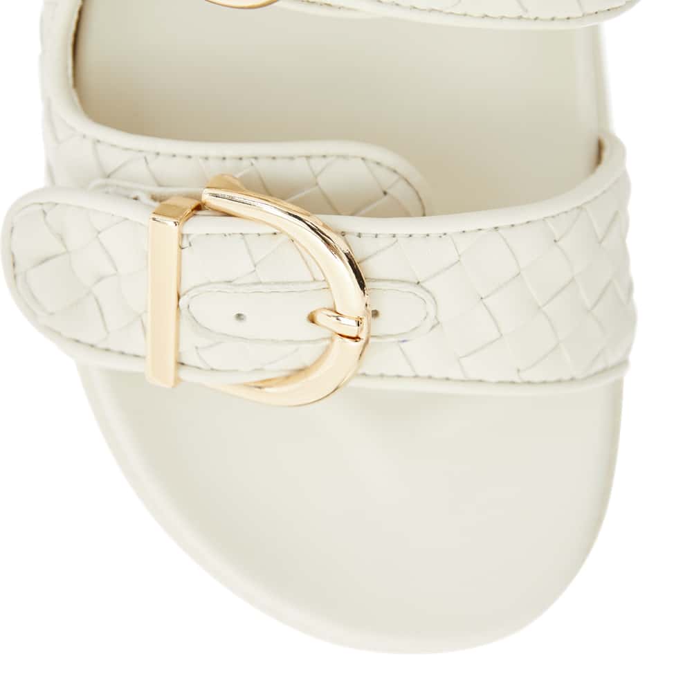 Tatum Slide in Bone Smooth