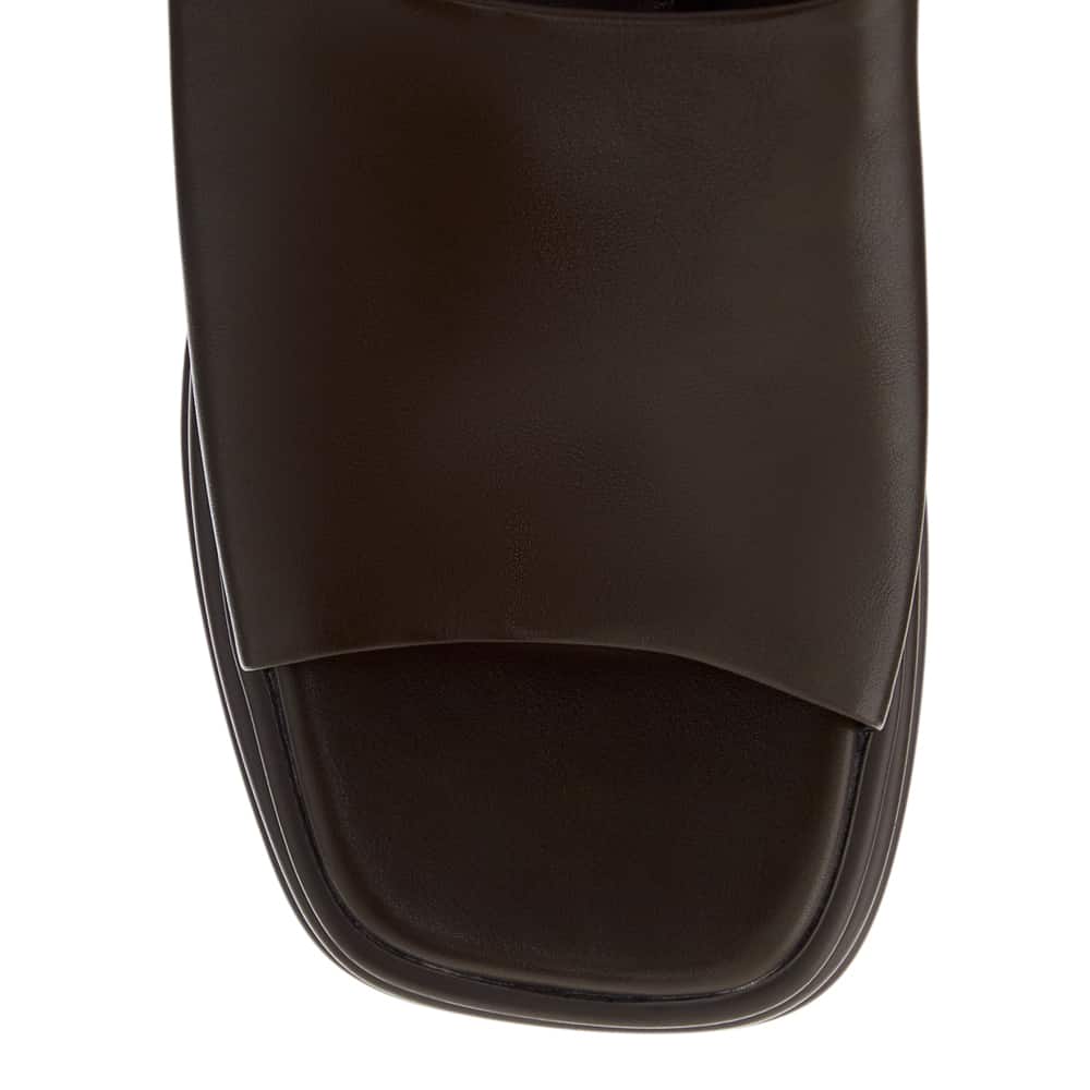 Thea Wedge in Chocolate Smooth