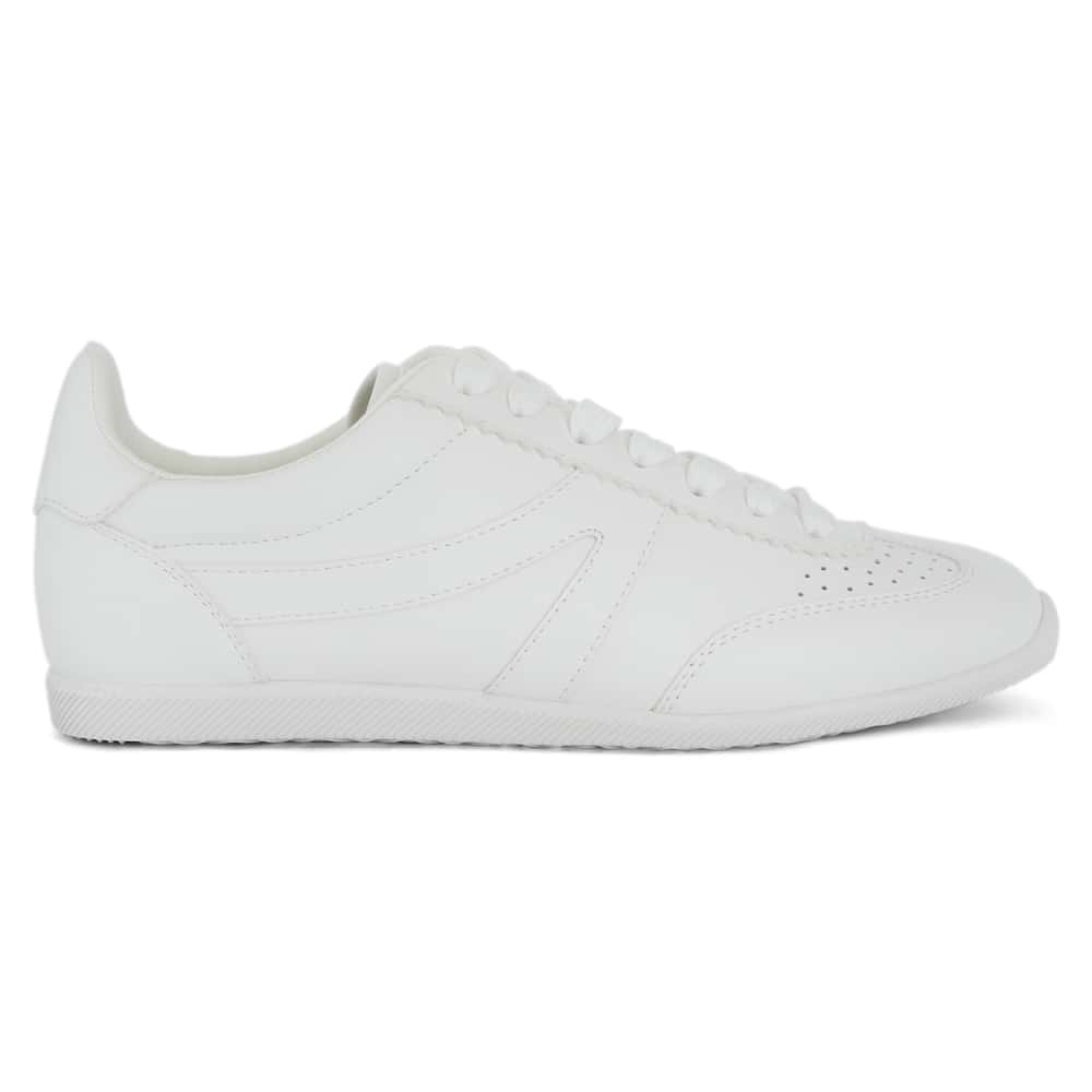 Timeout Sneaker in White Smooth