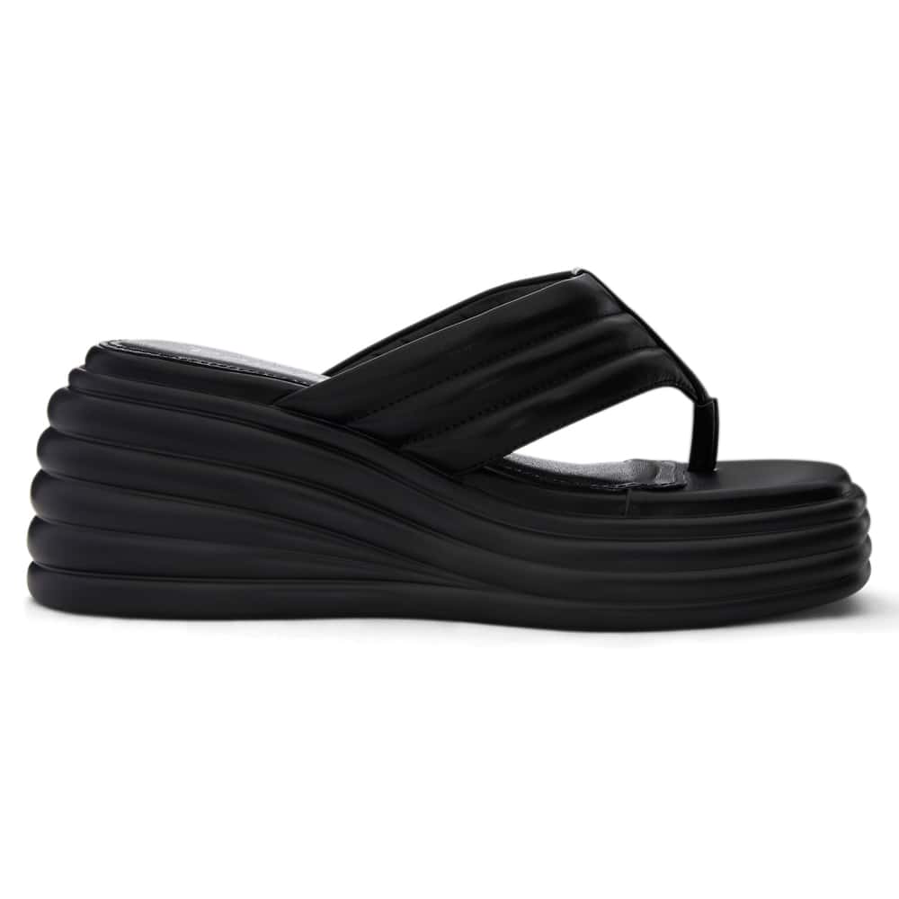 Tink Wedge in Black