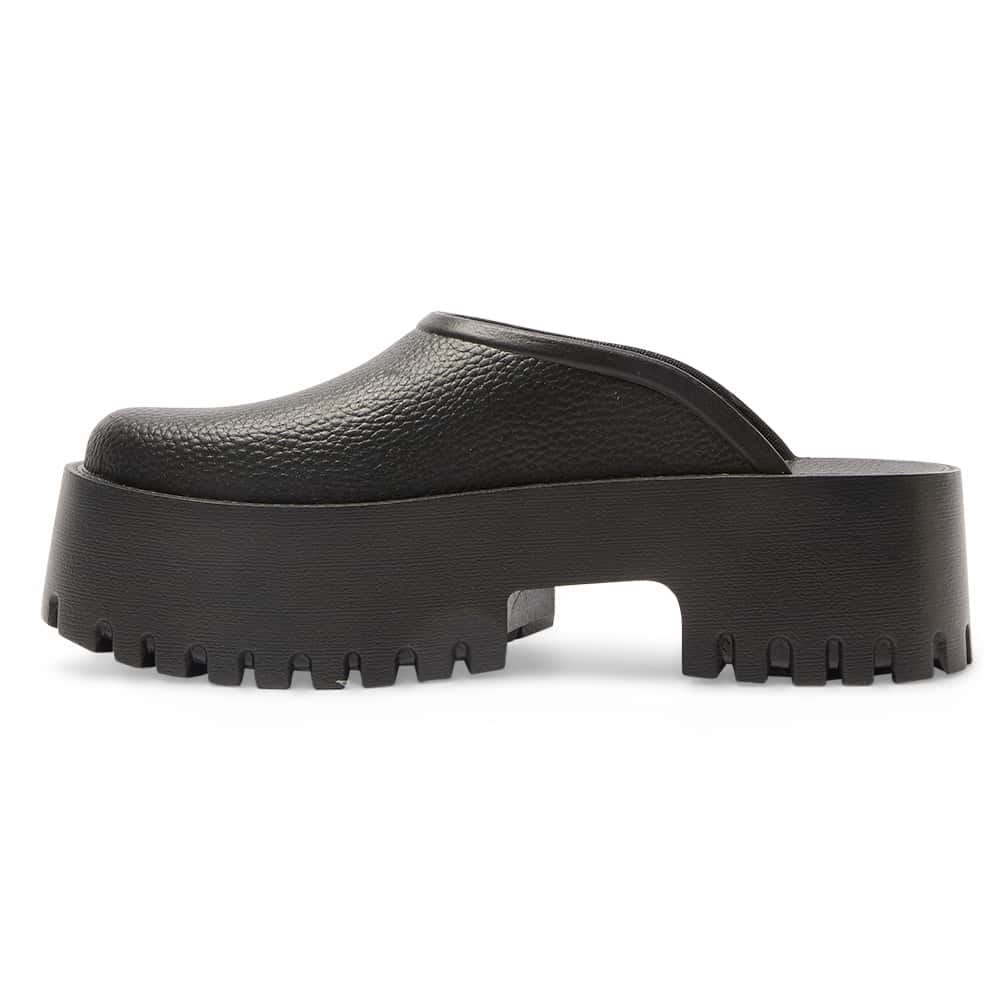 Toshi Loafer in Black Smooth