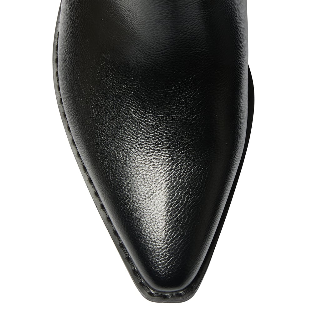 Wyoming Boot in Black Smooth