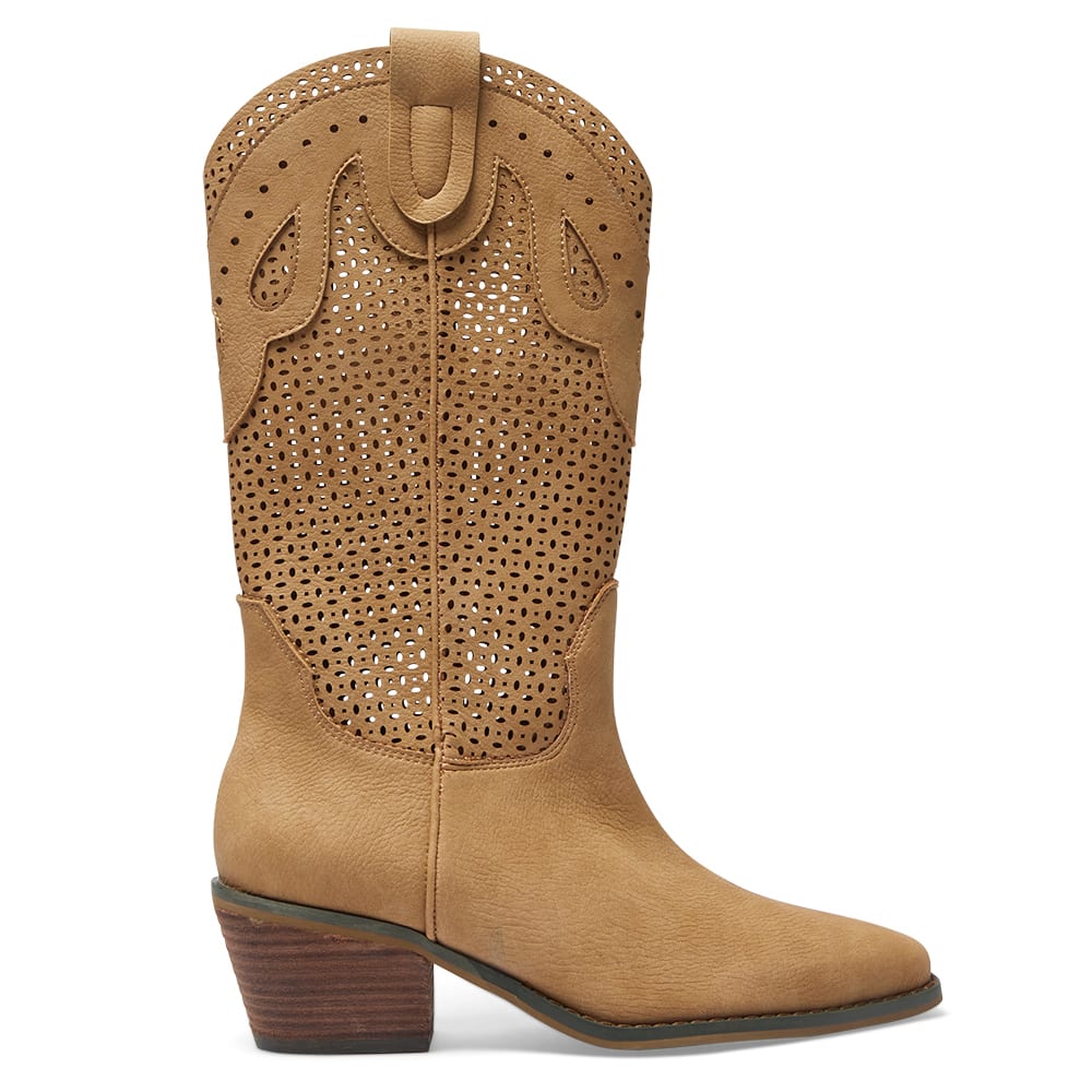 Wyoming Boot in Caramel Nubuck